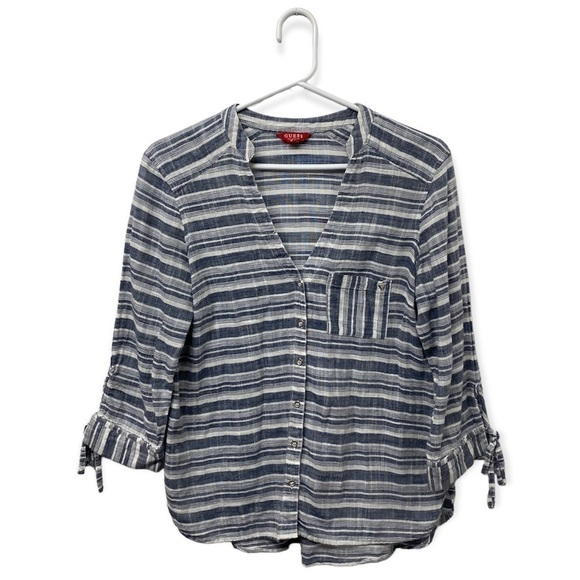 Guess button down striped blue and white blouse 3/4 sleeves size medium. - Picture 1 of 7